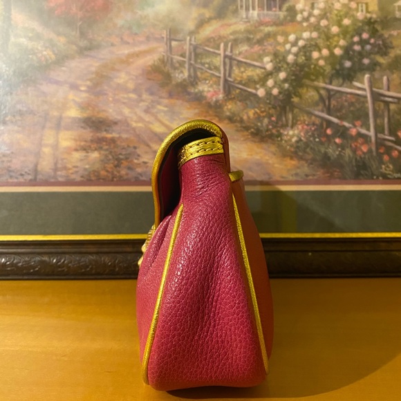 Dooney & Bourke 24k Gold Dipped Lion Y2K Hayden Panettiere 💖FUCHSIA Clutch NWT - Picture 7 of 12